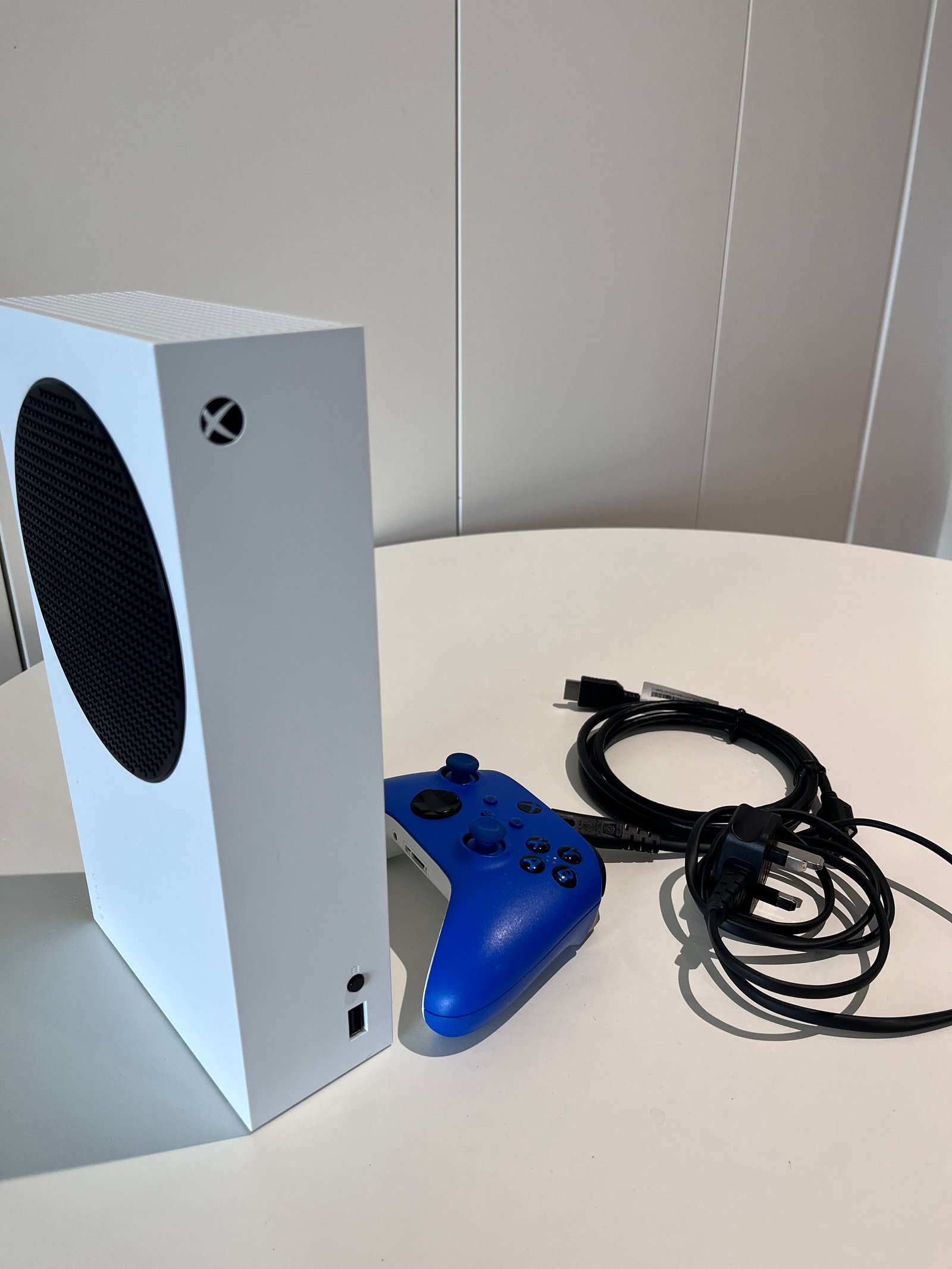 Xbox Series S (512GB) · Unit 2317